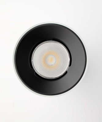 E04  plafondlamp