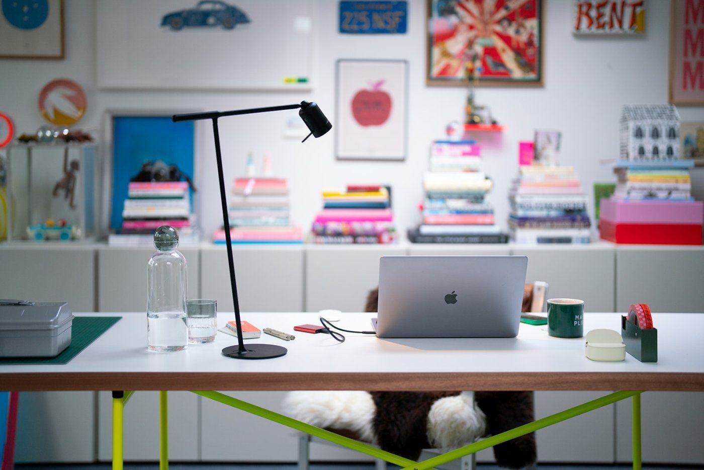  One + Desk  