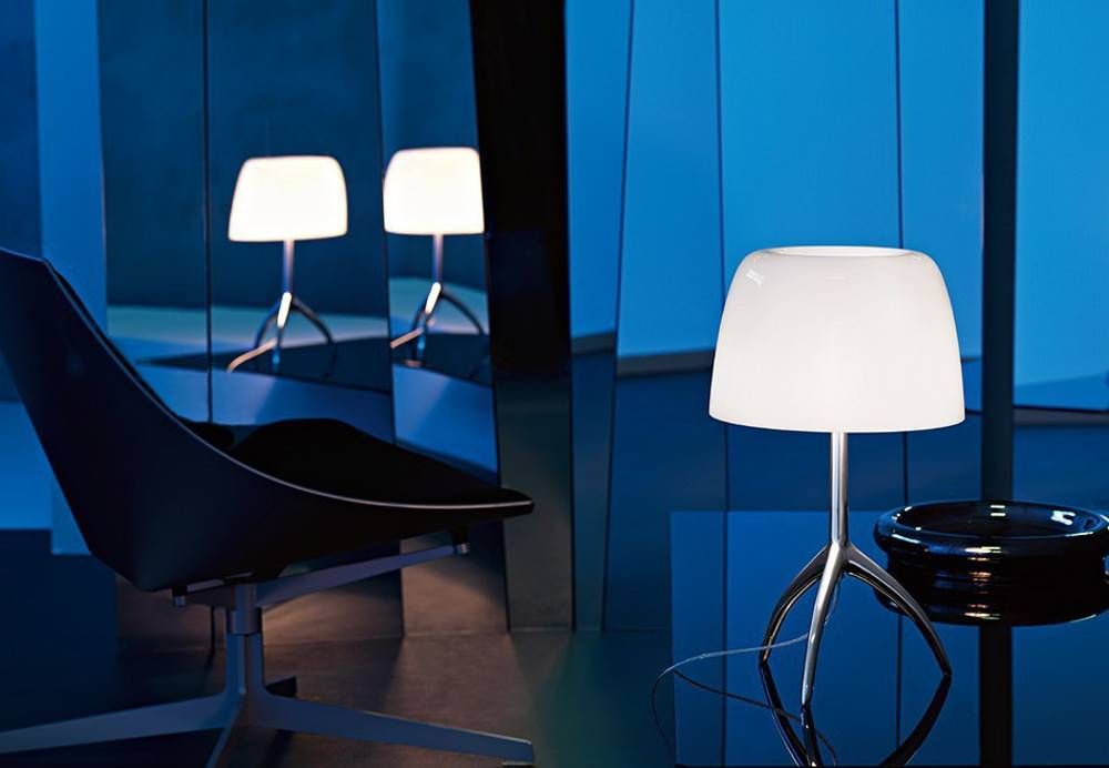 Lumiere Grande tafellamp. On