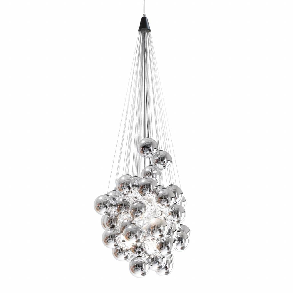 Stochastic hanglamp. 72 spheres