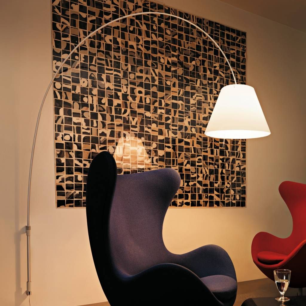 Lady Costanza wandlamp. aluminium. dimmer