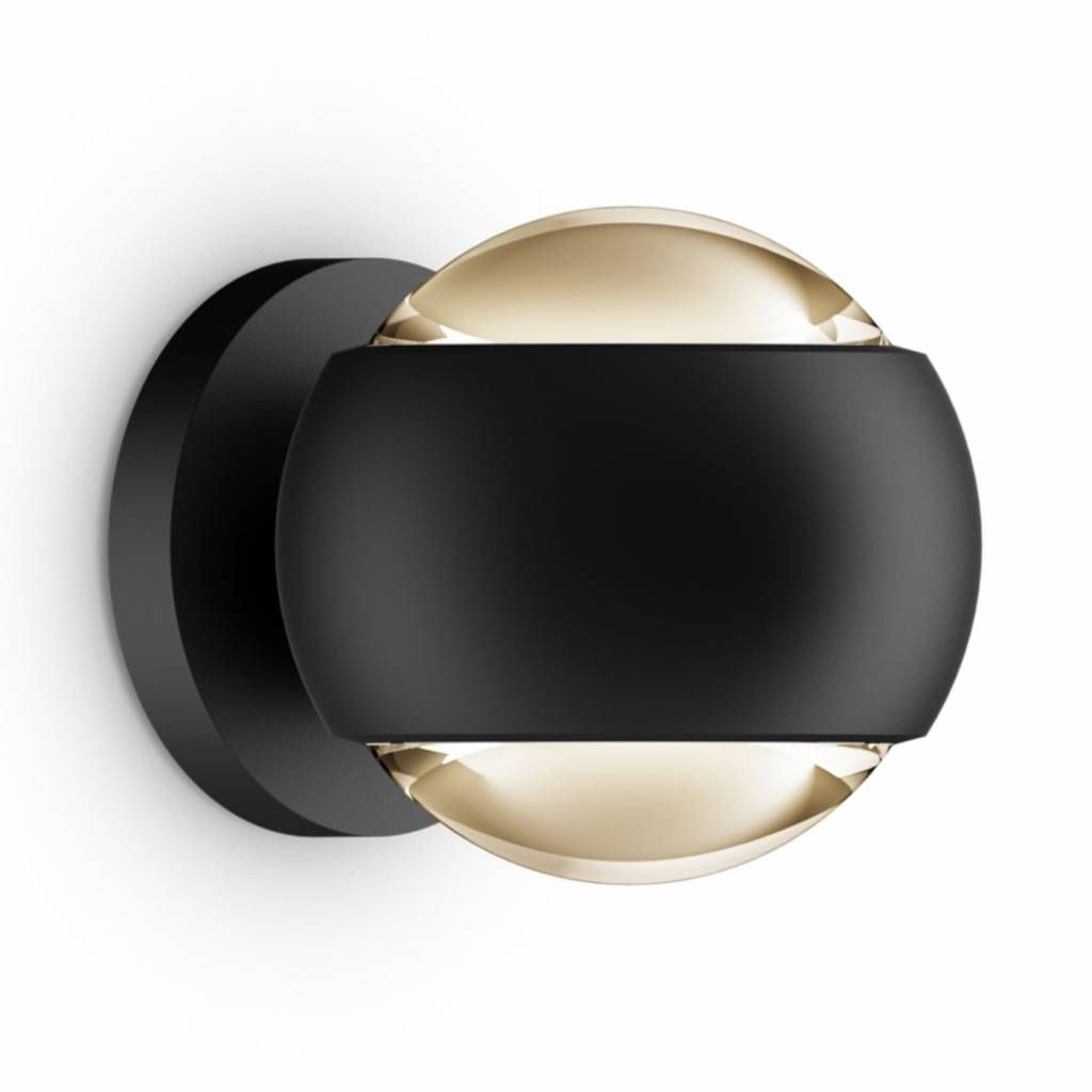 io verticale wandlamp. Mat zwart