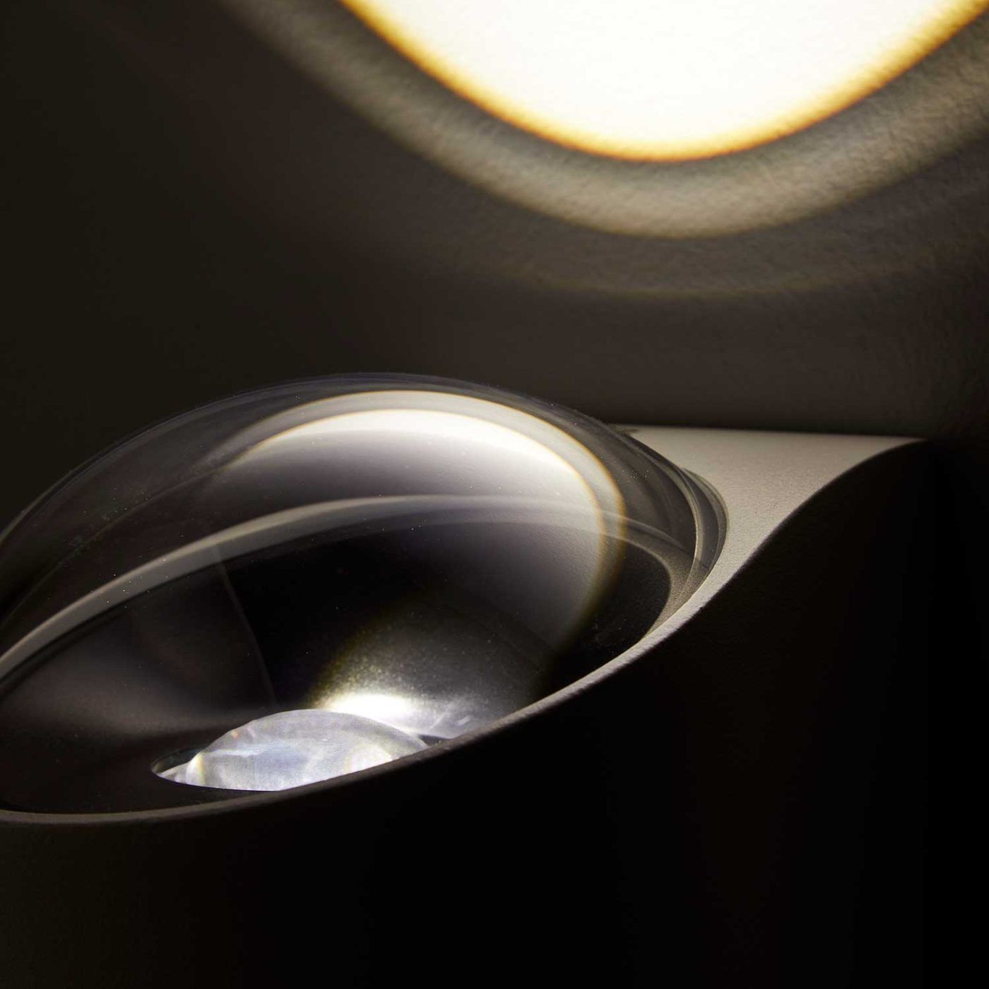 Saga wandlamp