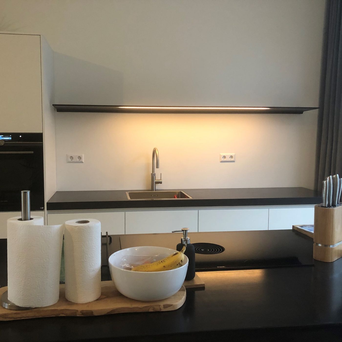 Shelf wandlamp