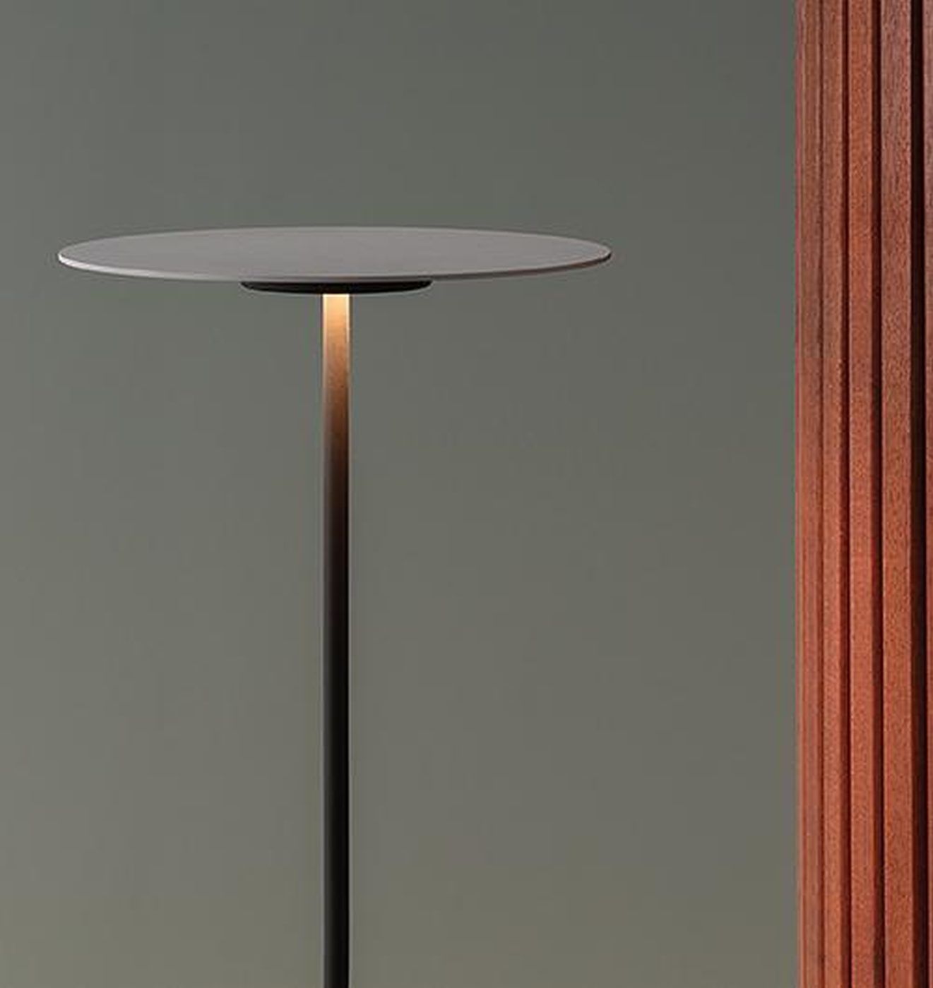 Flat 5957 vloerlamp 