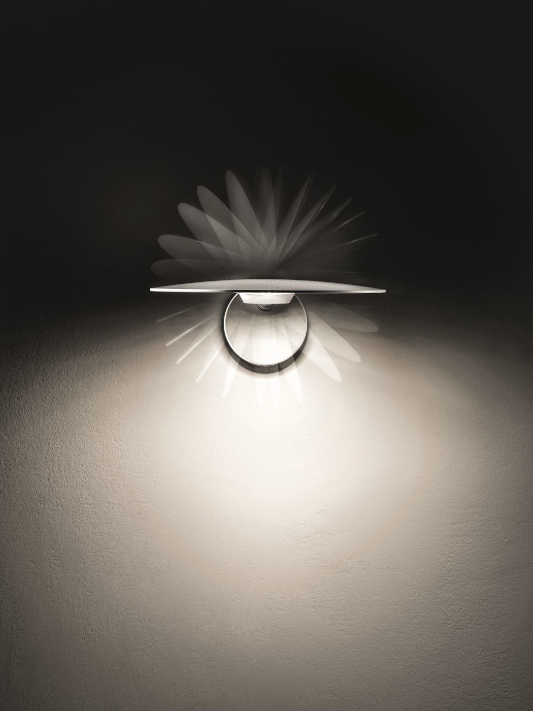 Puzzle Round wandlamp