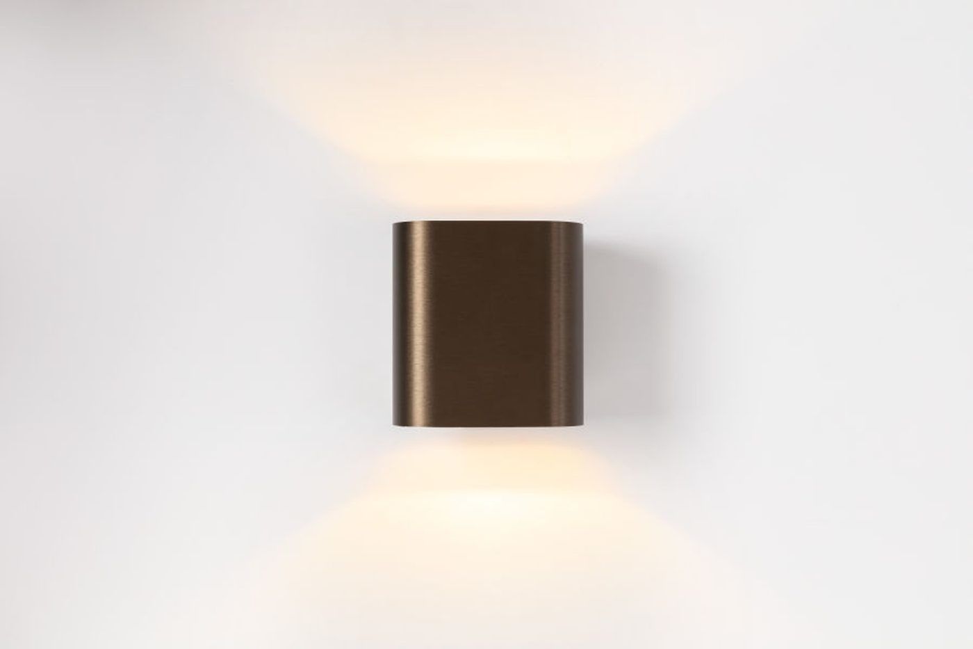 Duell wandlamp