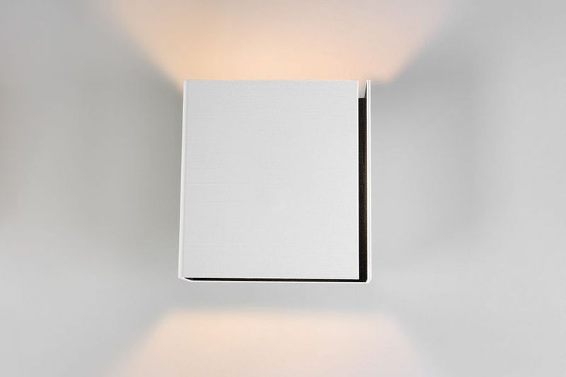 Split small wandlamp