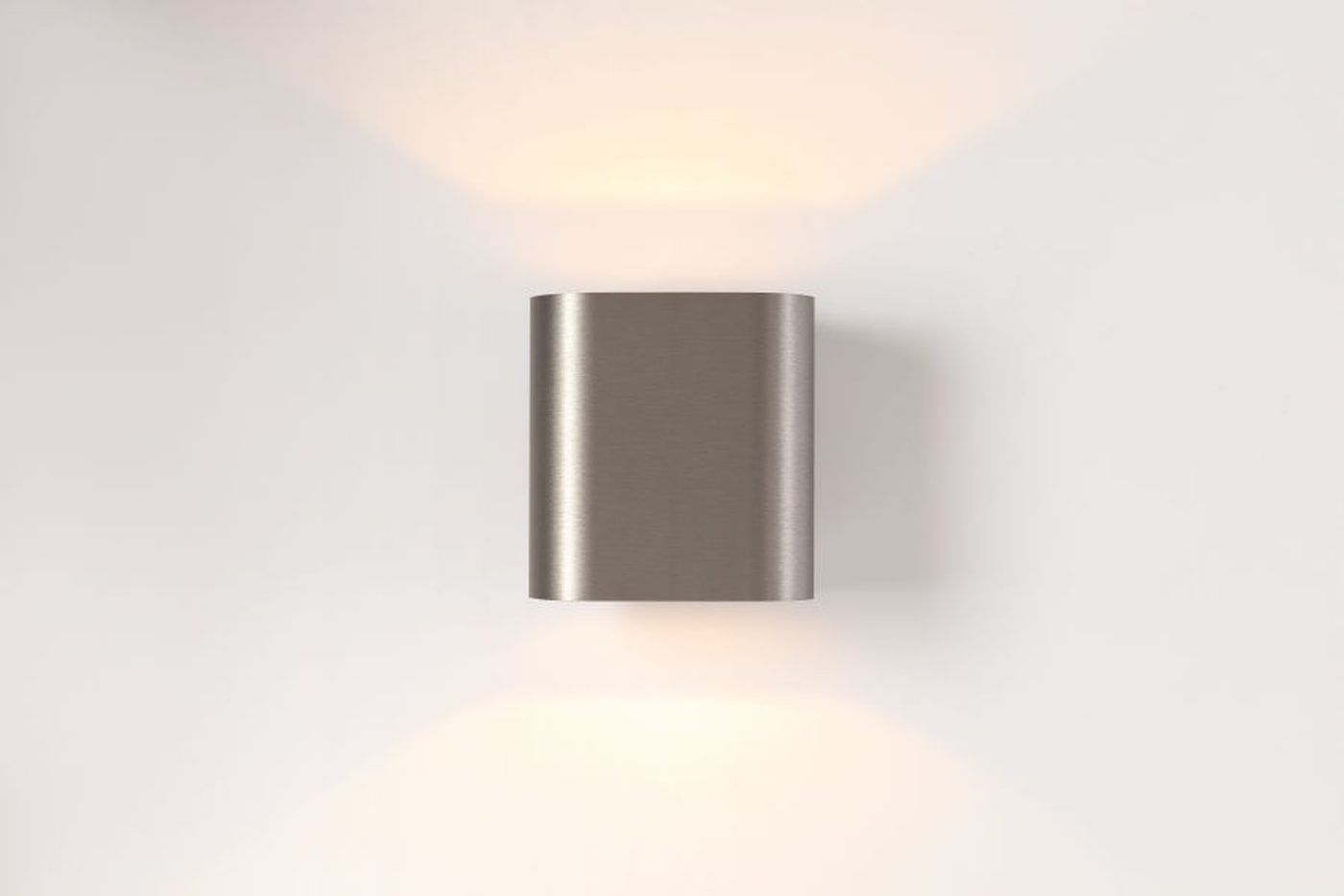 Duell wandlamp