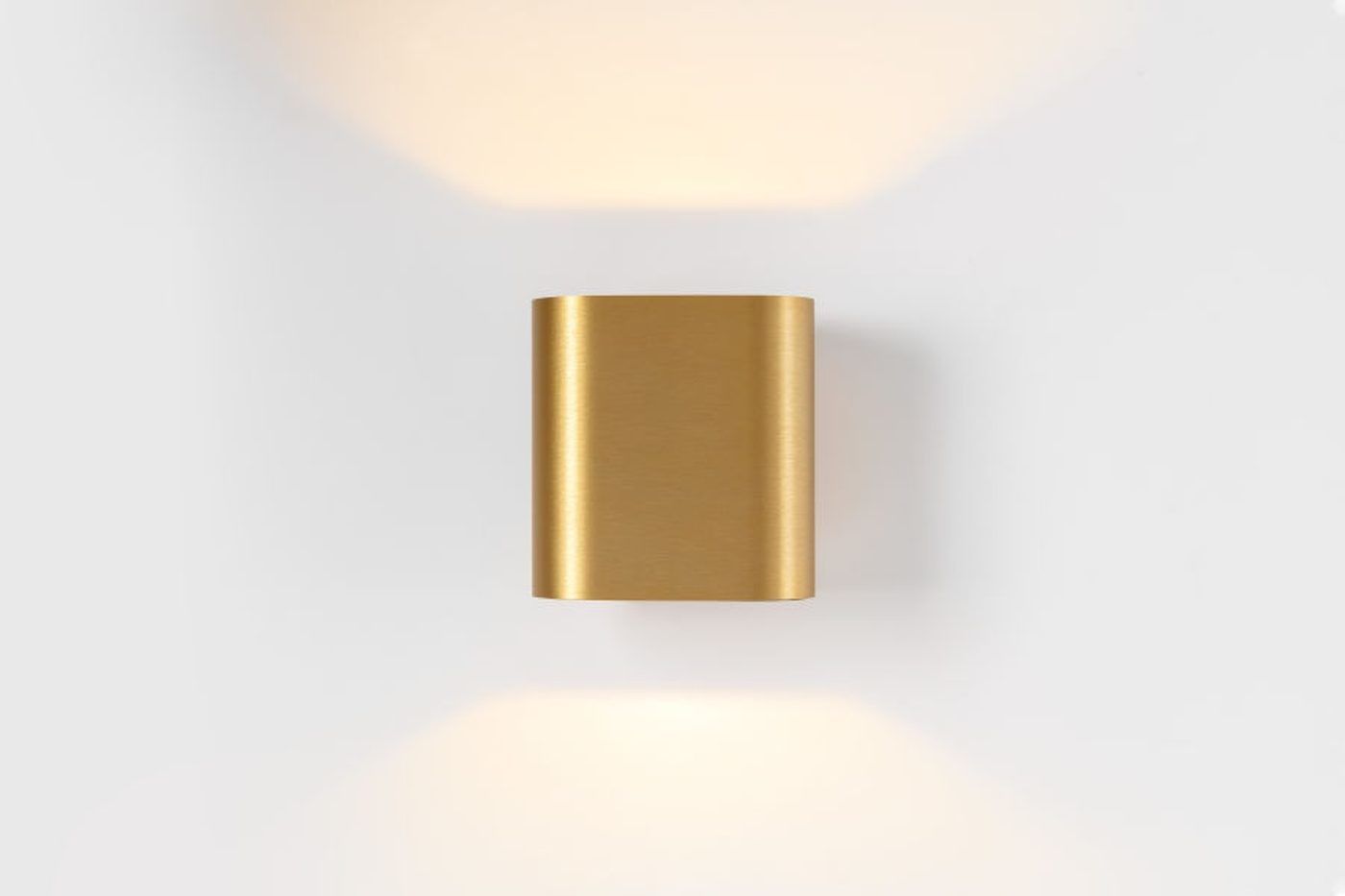 Duell wandlamp