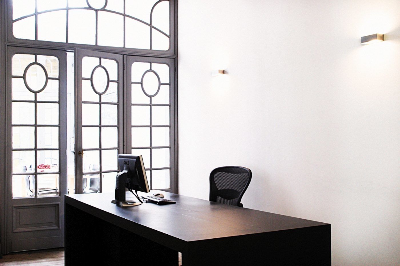 Tibo Big Led Up or Down dimmable wandlamp 