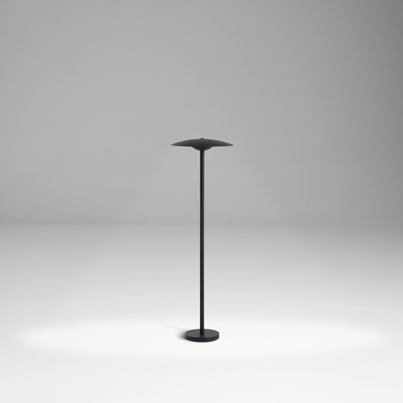Ginger B 20/63 vloerlamp buiten