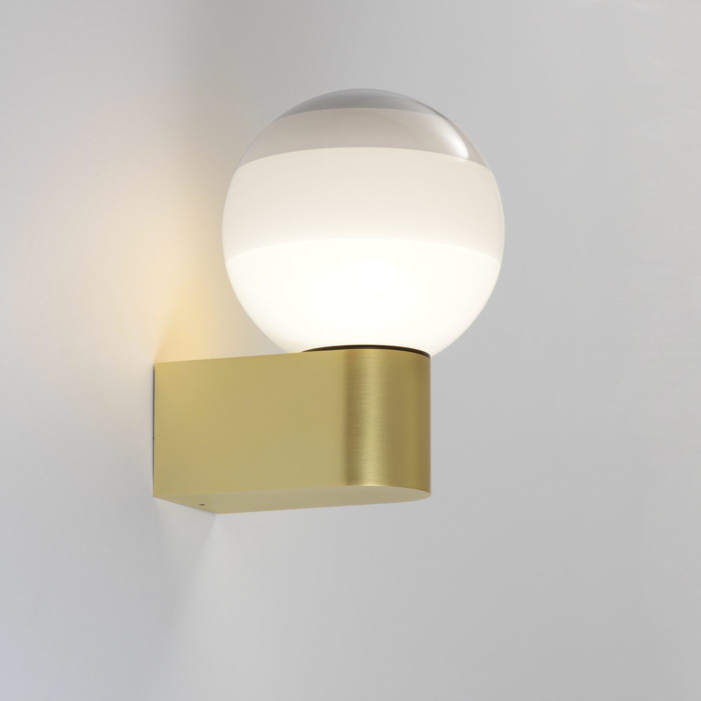 Dipping Light A1-13 wandlamp Messing