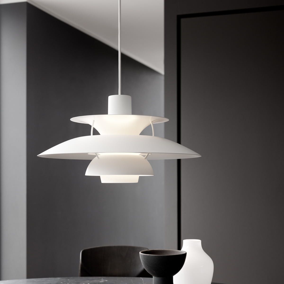 PH 5 hanglamp. Monochrome White