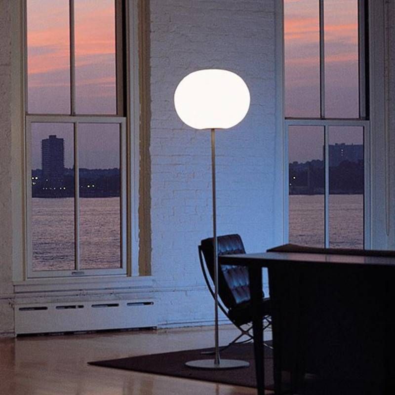 Glo-Ball F2 vloerlamp 