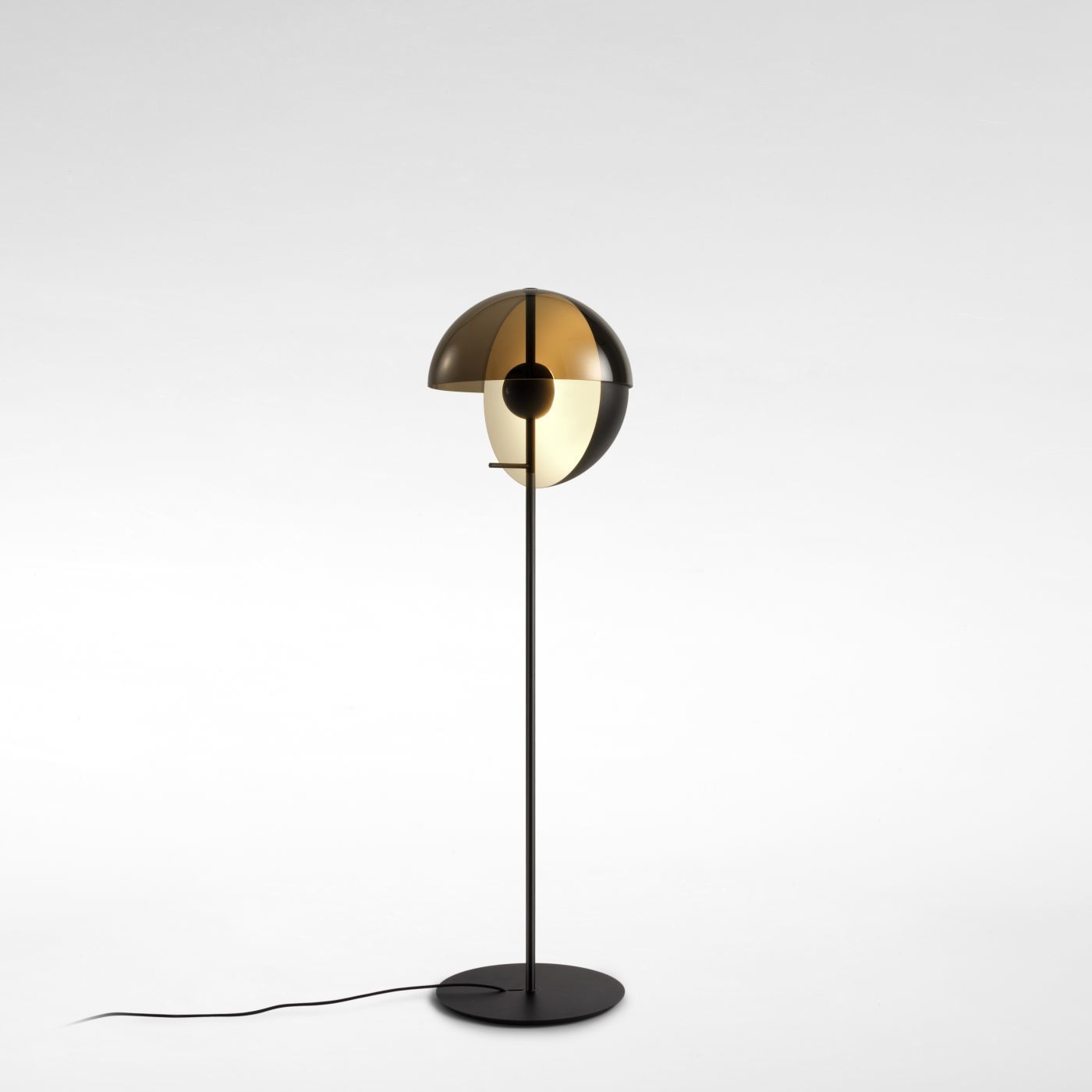 Theia S vloerlamp