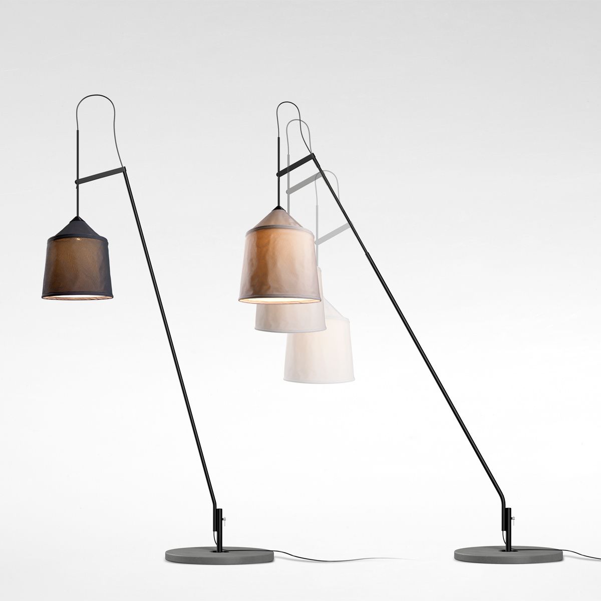 Jaima P307 met kap 54 en base 70 vloerlamp.