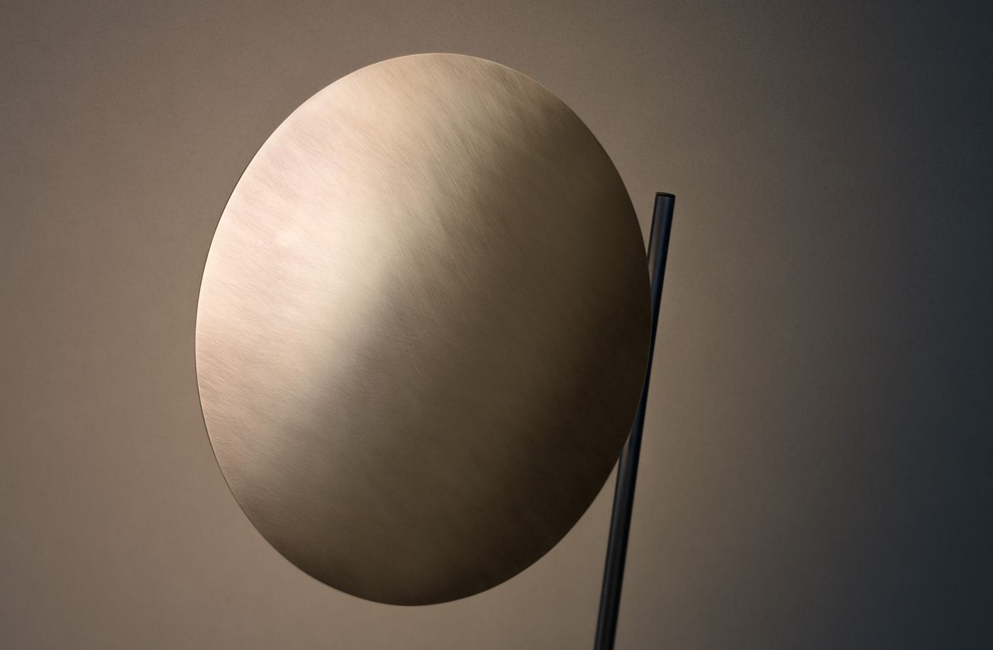 Lederam F0 vloerlamp