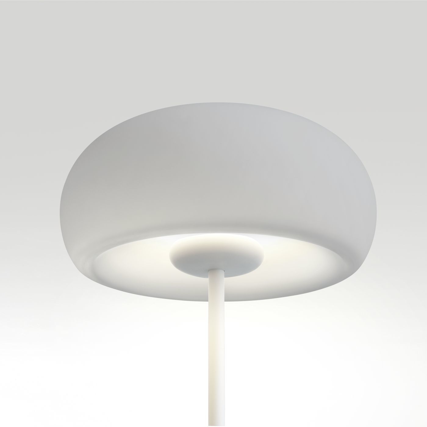 Vetra P vloerlamp