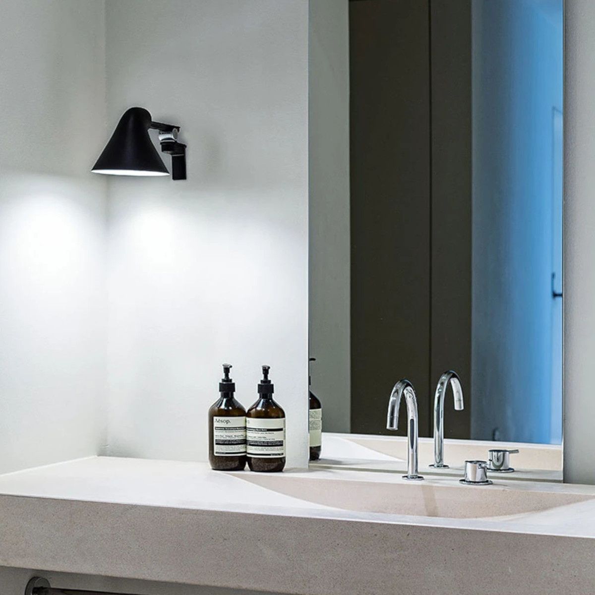 NJP wandlamp korte arm