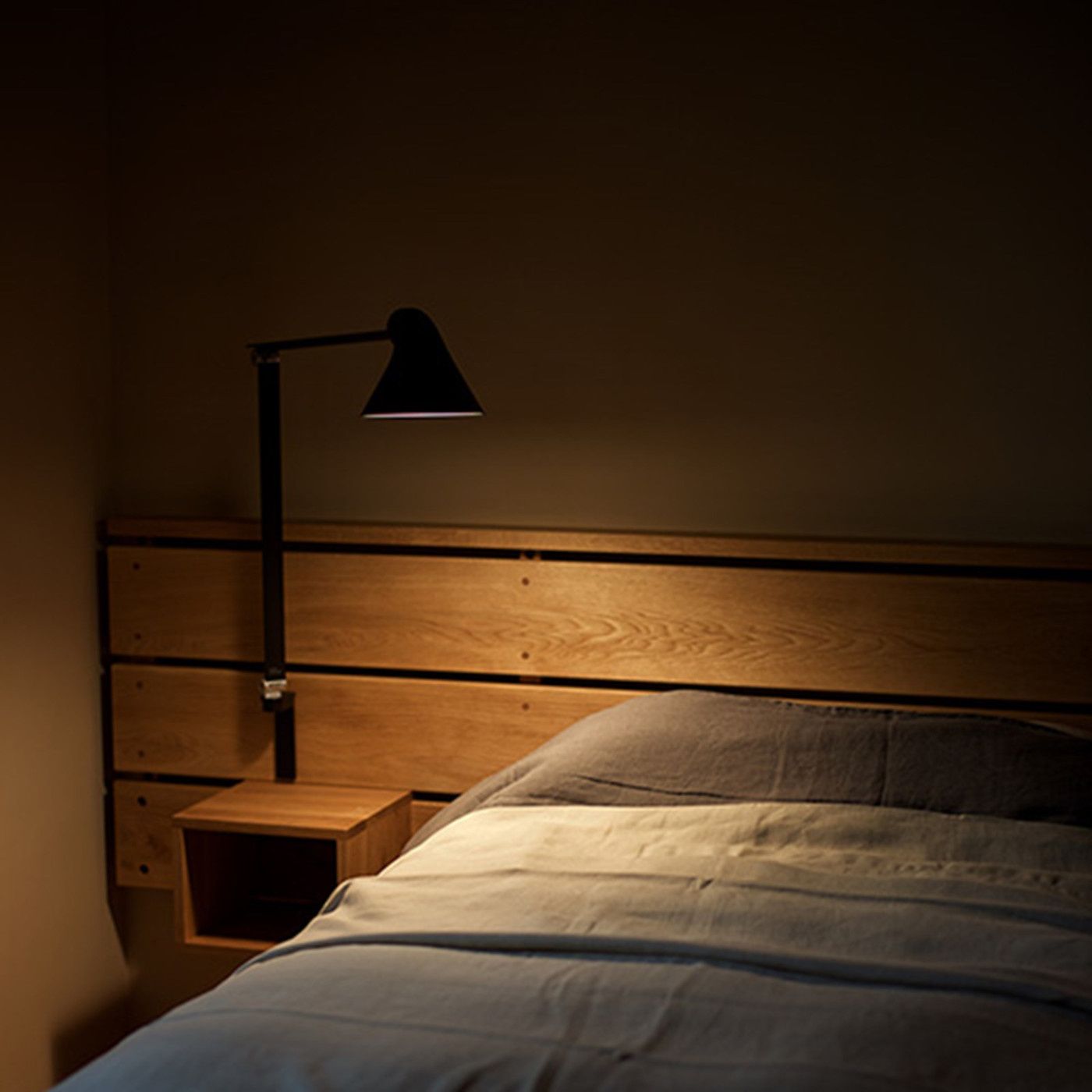 NJP wandlamp  lange arm