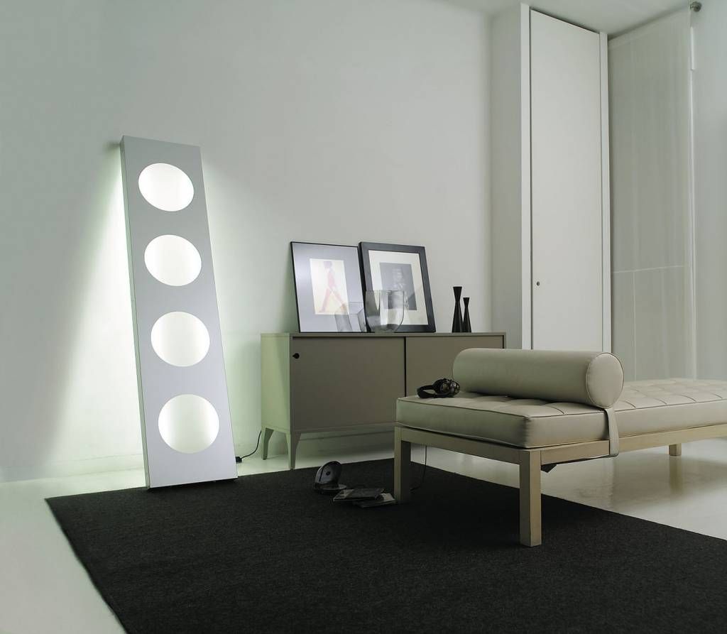 Dolmen vloerlamp