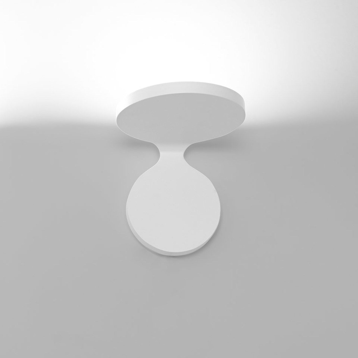 Rea wandlamp