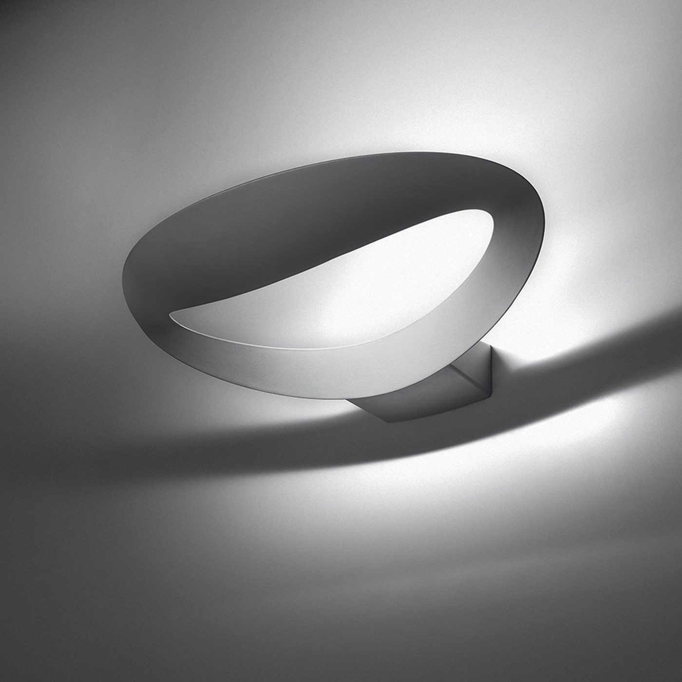 Mesmeri wandlamp