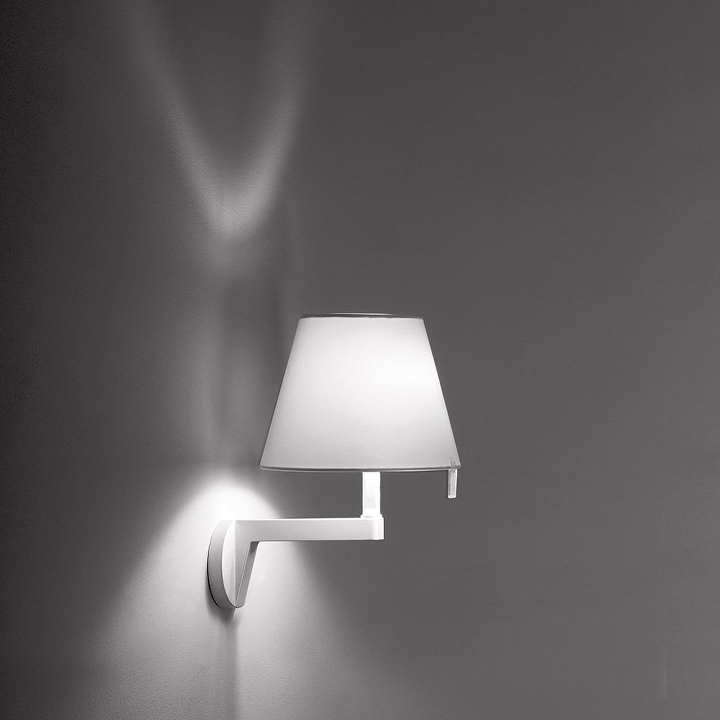 Melampo wandlamp