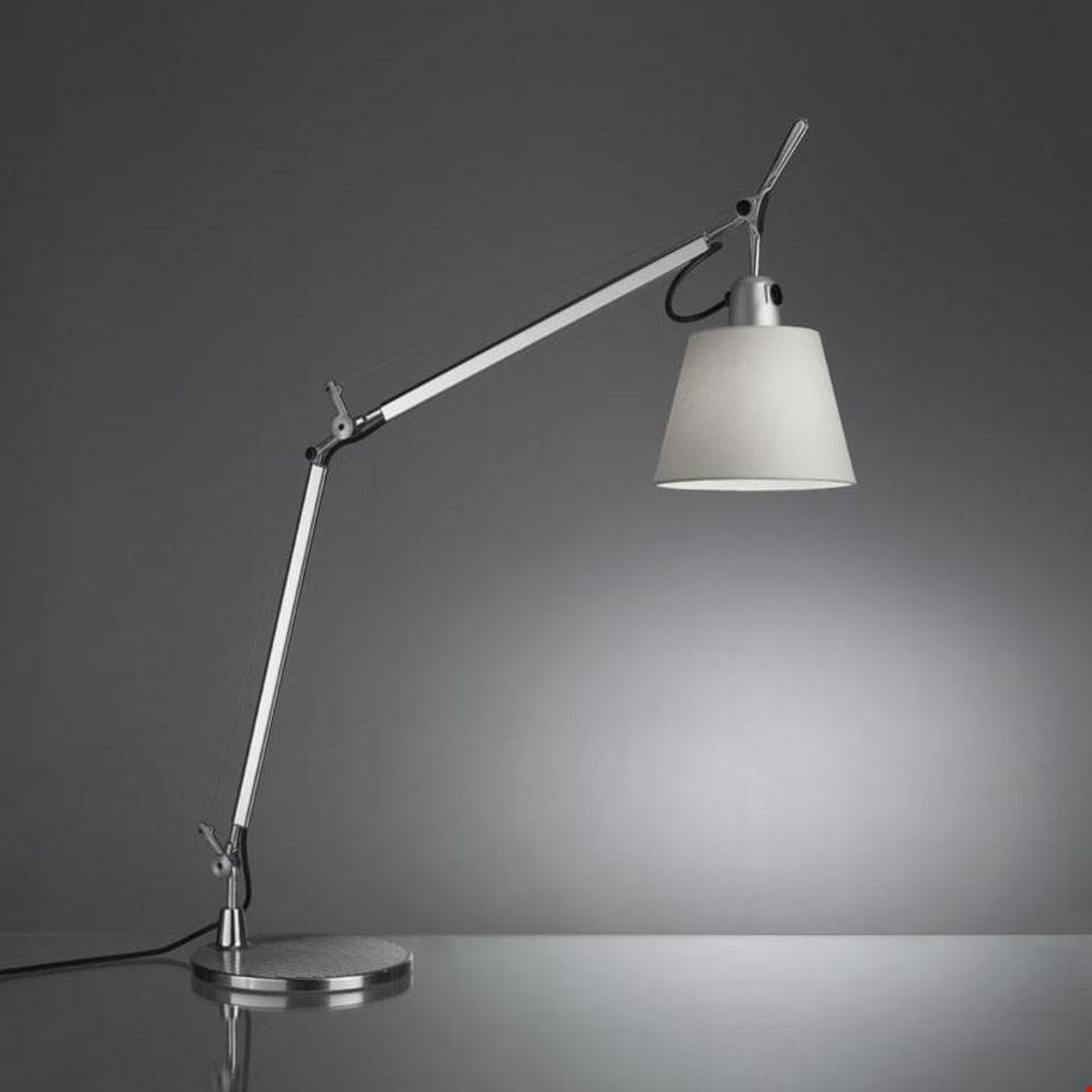 Tolomeo Basculante tafellamp