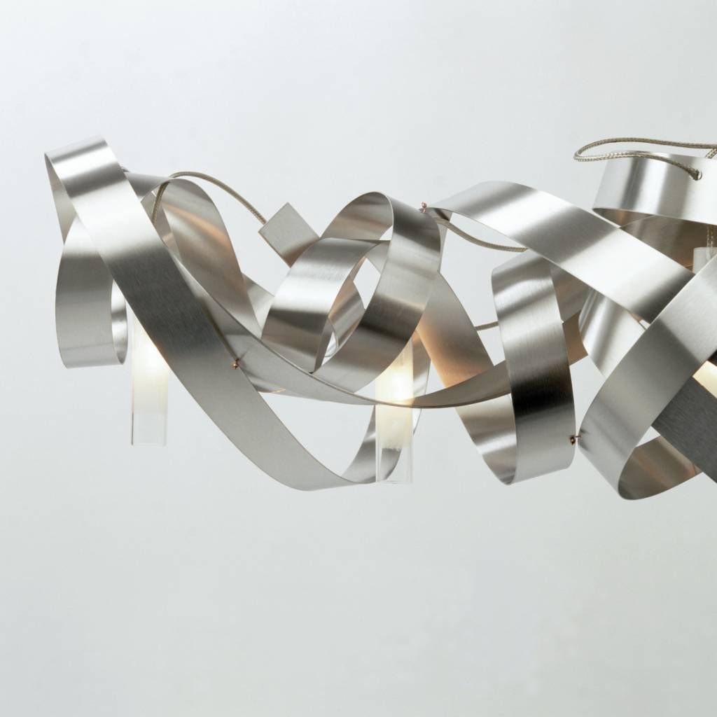 Montone Chandelier Triangle 5 