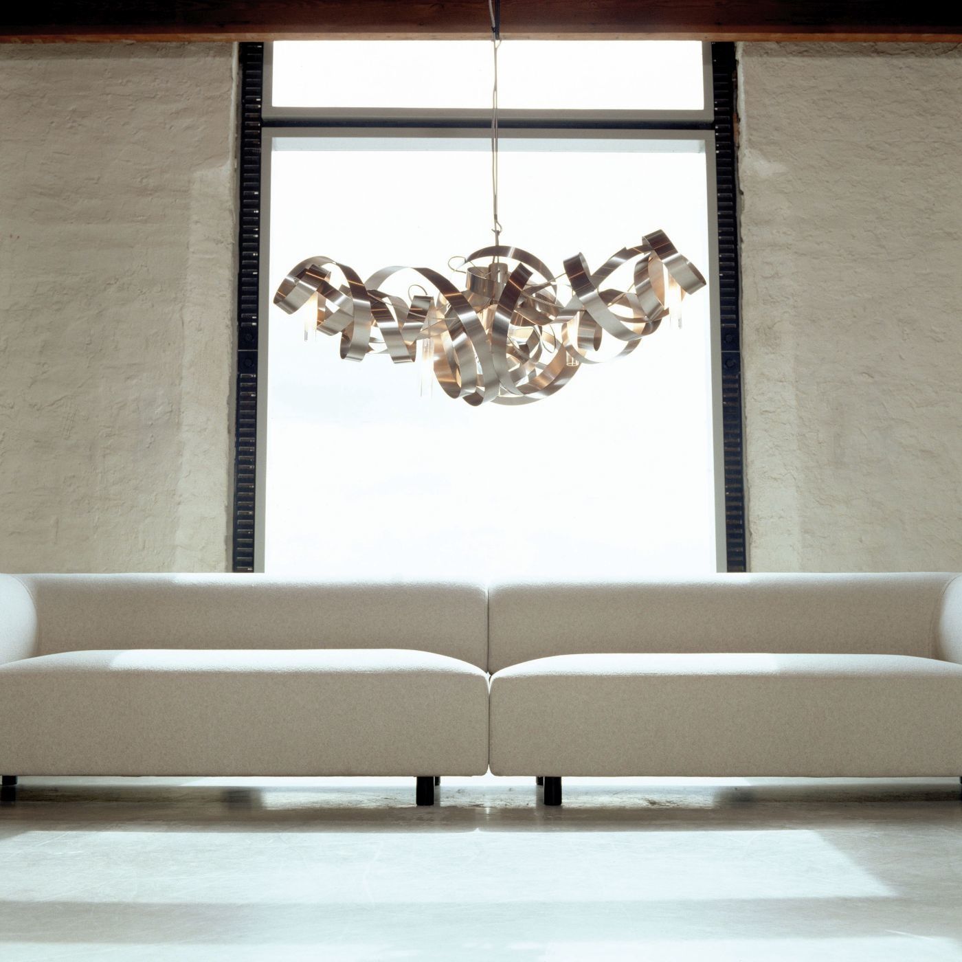 Montone Chandelier Triangle 9 