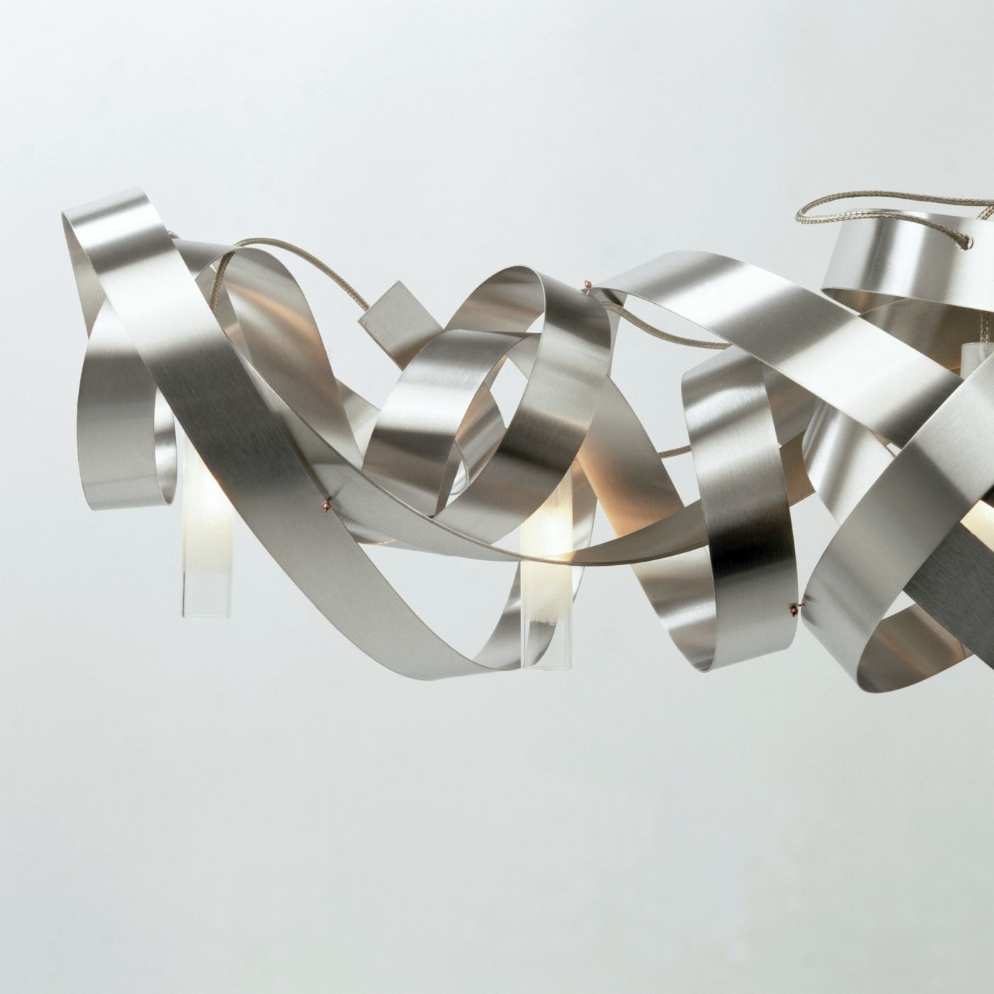 Montone Chandelier Triangle 7  