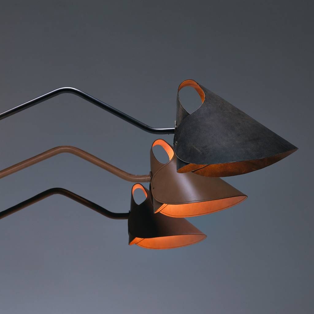 Mrs.Q Coated Steel wandlamp