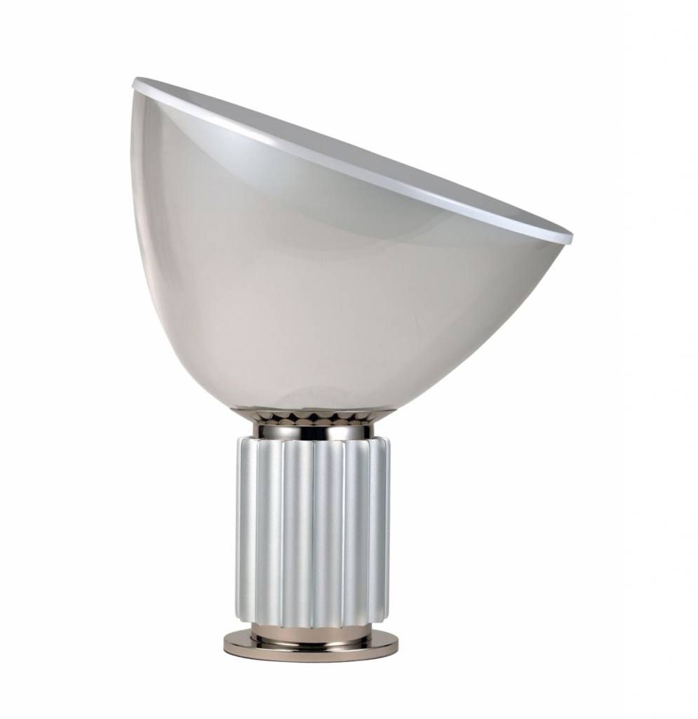 Taccia (PMMA) tafellamp