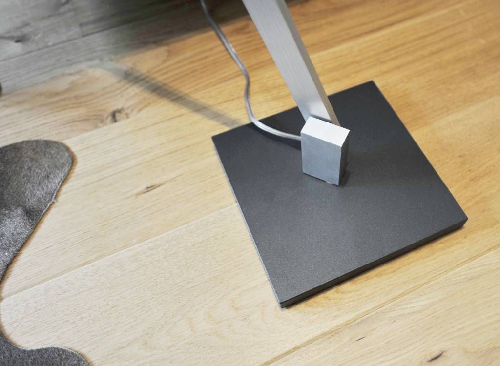 Nastrone vloerlamp