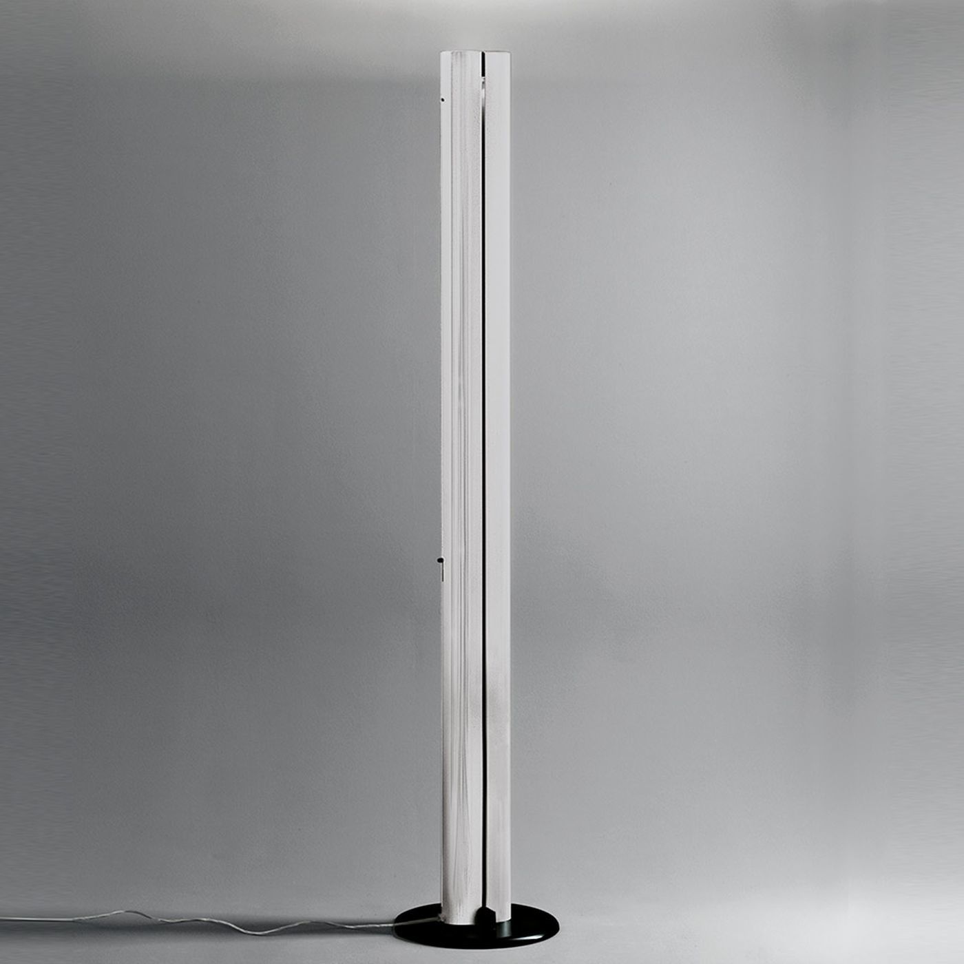 Megaron vloerlamp