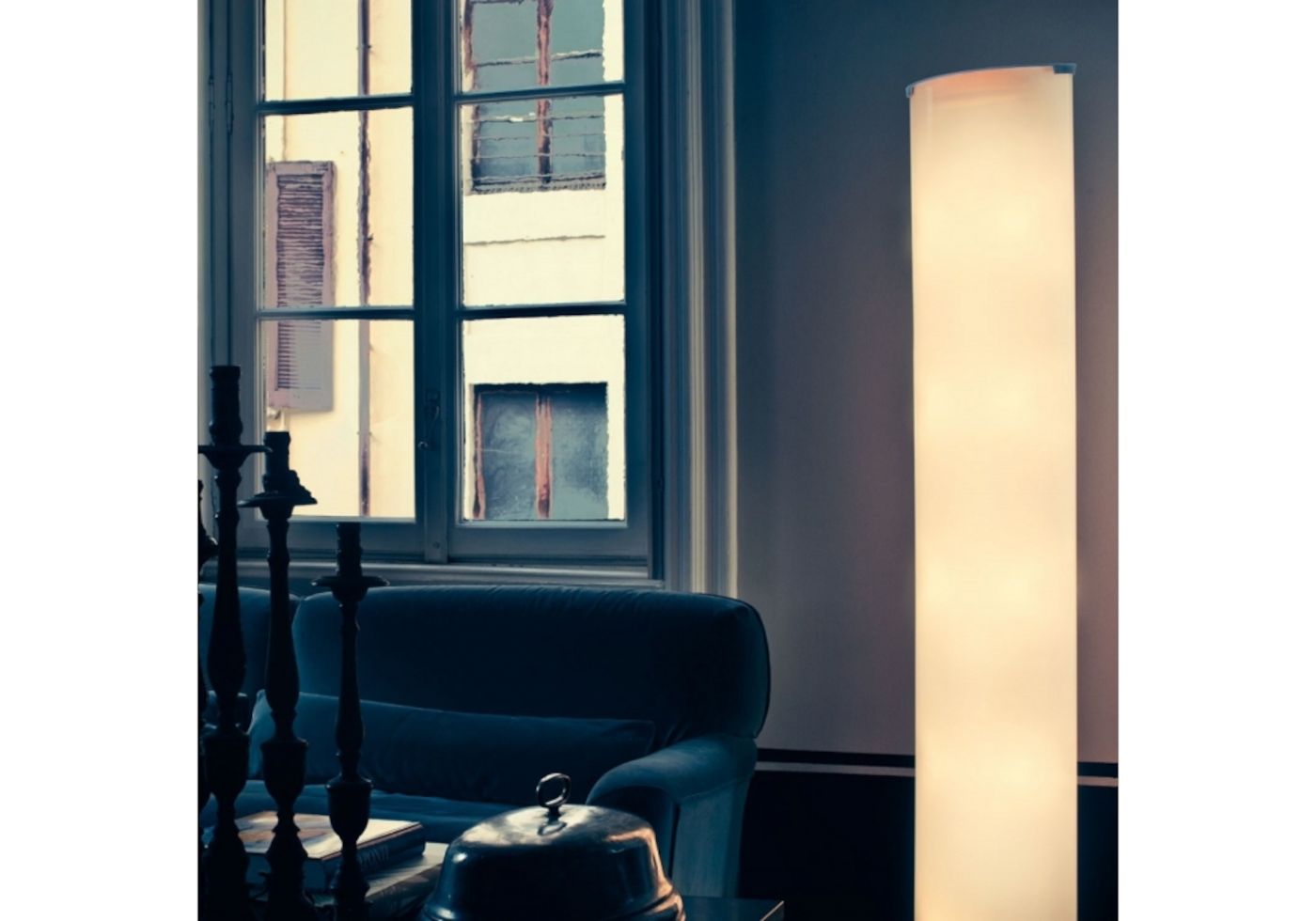 Pirellone vloerlamp