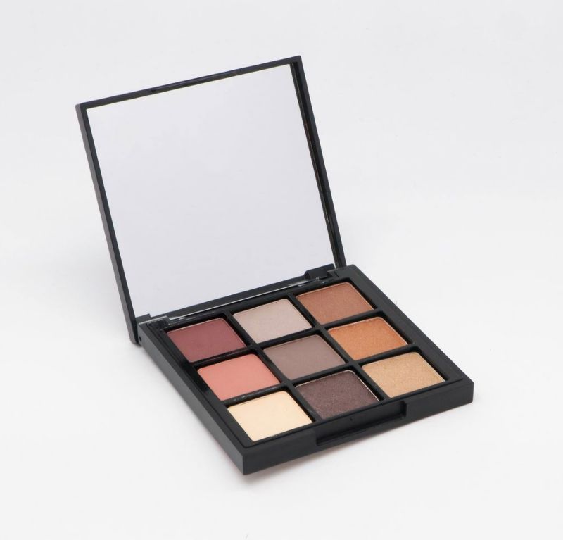 Code: MKPL01. 9 Shade Eyeshadow Palette – Autumn Vibes