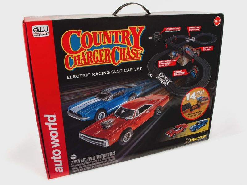 RDZSRS335, 14&#39; County Charger Chase Slot Race Set