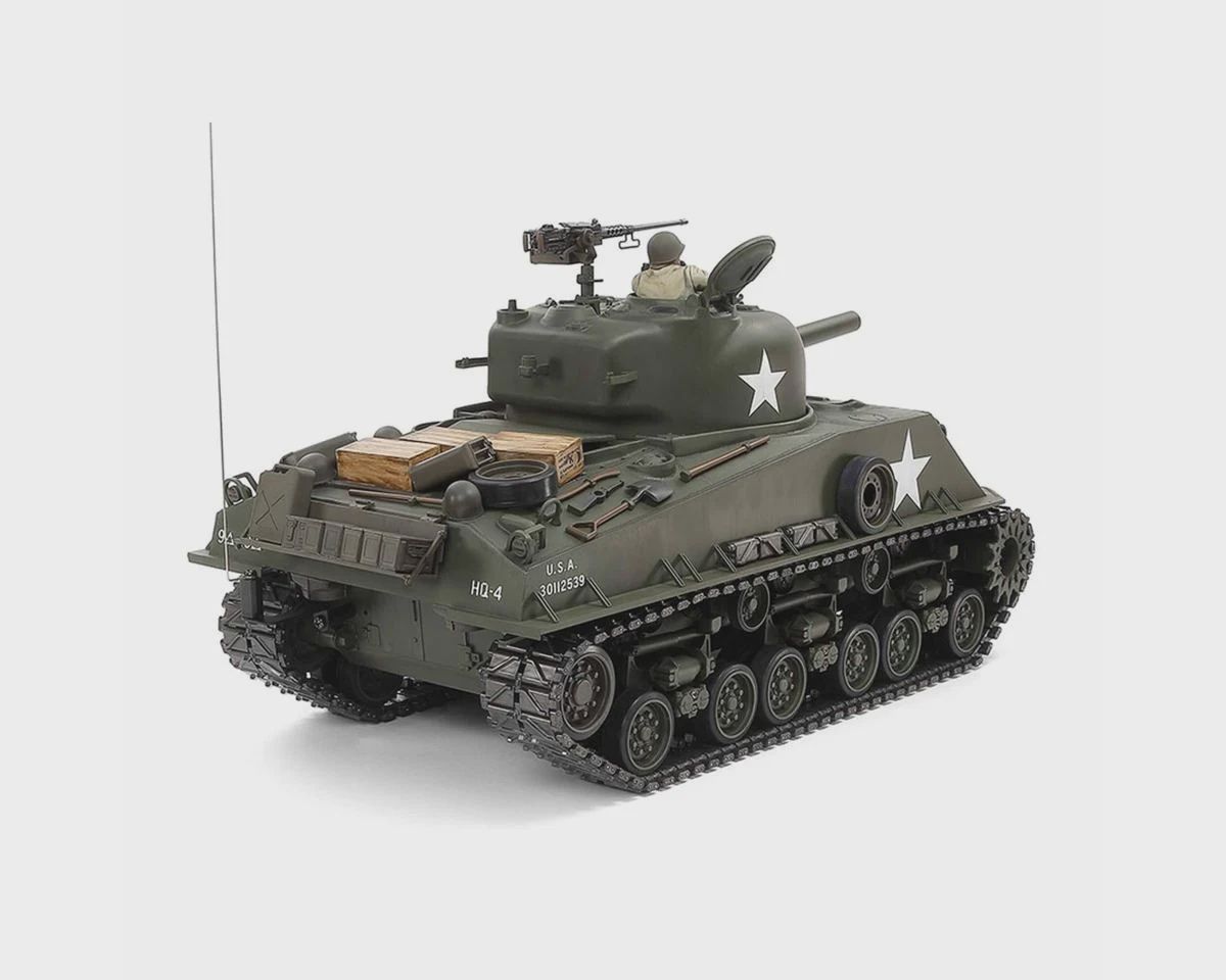 TAM56048, Tamiya 1/16 M4 Sherman 105mm Howitzer Scale
