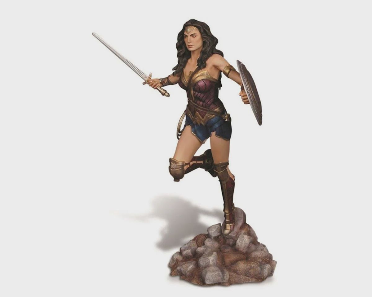 MOE1015, Moebius Model Wonder Woman, Batman V Superman DOJ: Kit