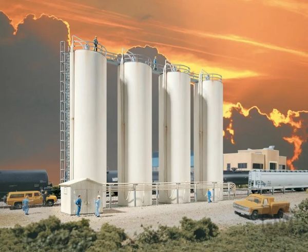 WAL9333081, Walthers - Plastic Pellet Transfer Facility