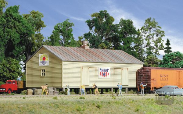WAL9333529, Walthers - Storage Shed on Pilings