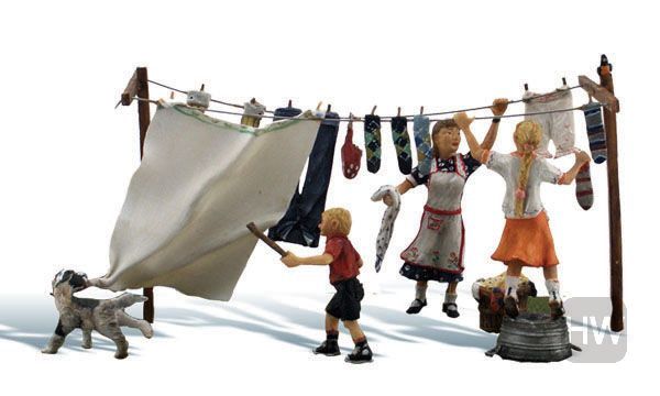 WOOA1936, Woodland Scenics - Wash Day Getaway