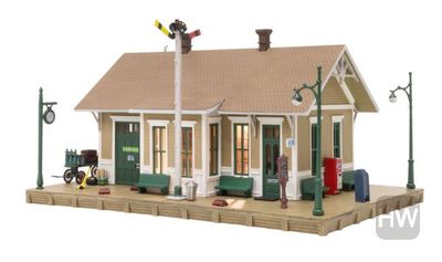 WOOBR4928, Woodland Scenics - Built n Ready Dansbury Depot N