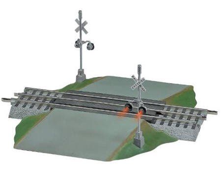 LNL612052, O FasTrack Grade Crossing w/Flashers
