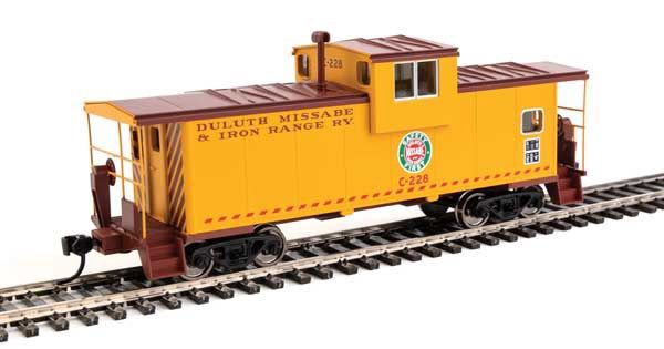 910-8715, WalthersMainline - International Extended Wide-Vision Caboose - Ready to Run - HO scale