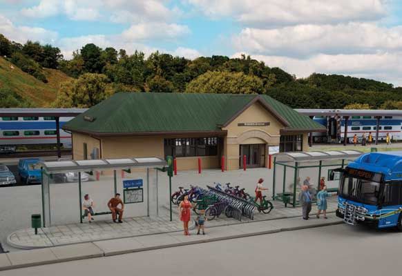 933-3552, Walthers Cornerstone - Modern Bus Shelter - HO scale