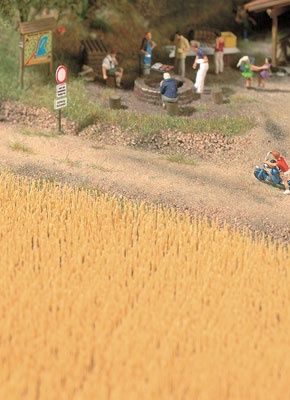 949-1143, Walthers SceneMaster - Harvest Wheat Field - HO scale